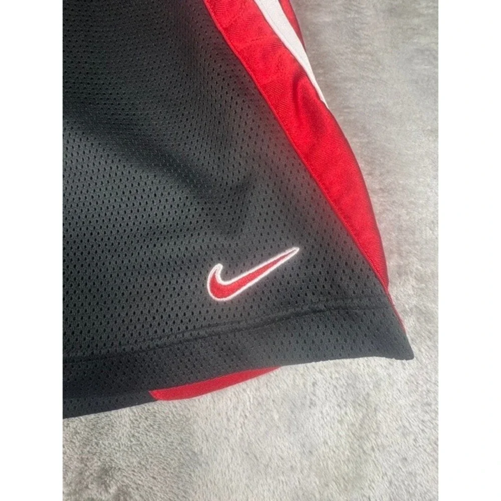 Nike Shorts Mens Large Black Red Mesh Basketball Athletic Swoosh Activewear